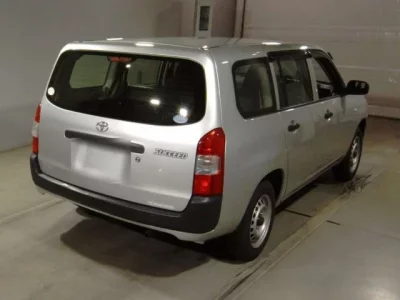 Toyota SUCCEED