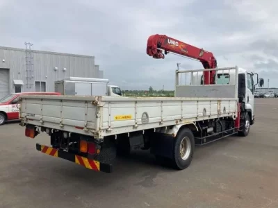 Isuzu FORWARD