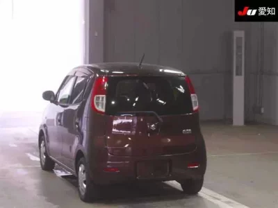 Suzuki MRWAGON