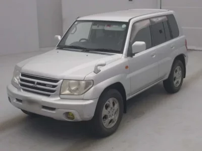 Mitsubishi PAJERO IO