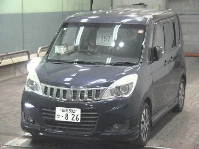 Mitsubishi DELICA D2