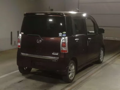 Daihatsu TANTO EXE