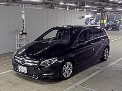 Mercedes-Benz B CLASS