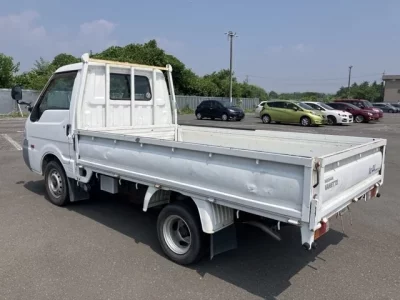Nissan VANETTE TRUCK