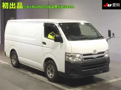 Toyota HIACE VAN