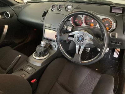 Nissan FAIRLADYZ