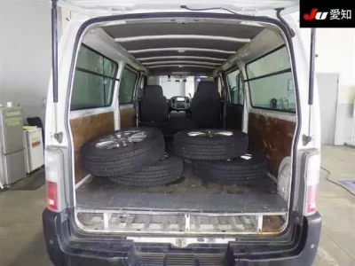 Nissan CARAVAN VAN