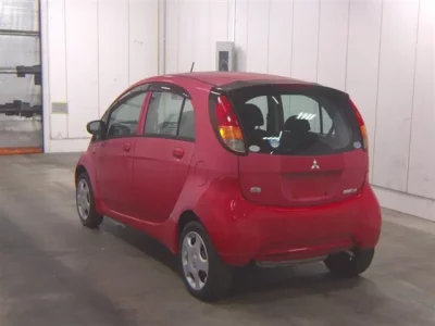 Mitsubishi I