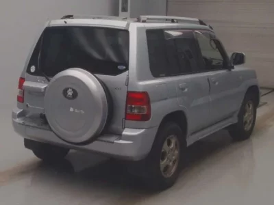Mitsubishi PAJERO IO