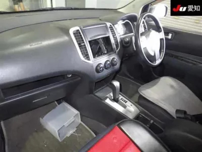 Nissan WINGROAD
