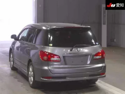 Nissan WINGROAD