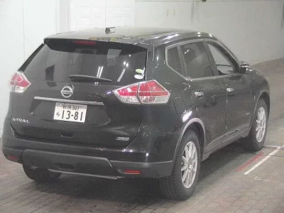 Nissan X-TRAIL