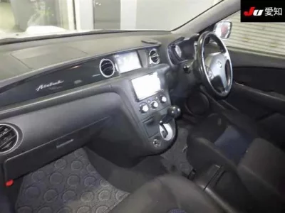 Mitsubishi AIRTREK
