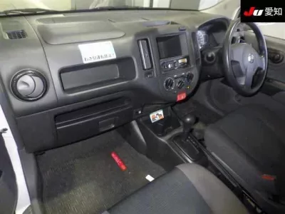 Nissan AD