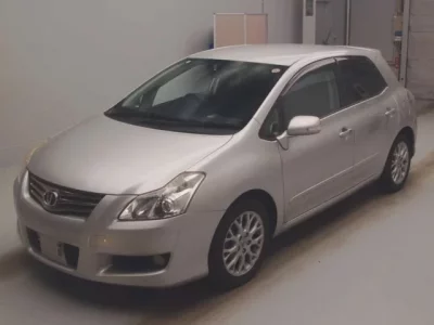 Toyota BLADE