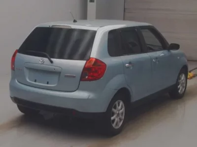 Mazda VERISA