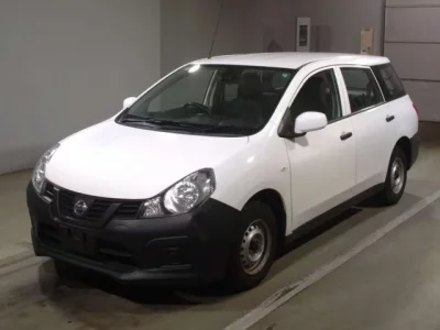 Nissan AD