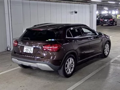 Mercedes-Benz GLA CLASS