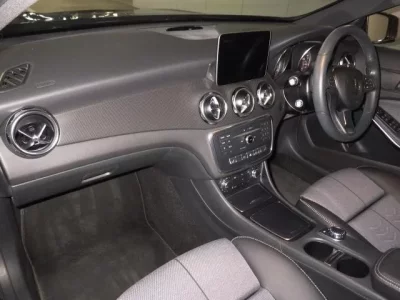 Mercedes-Benz GLA CLASS