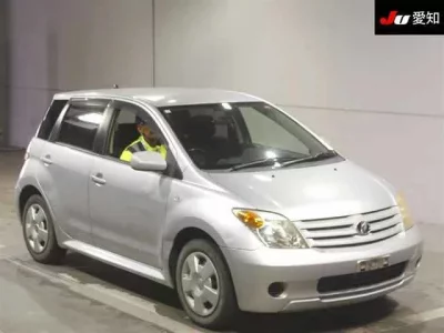 Toyota IST