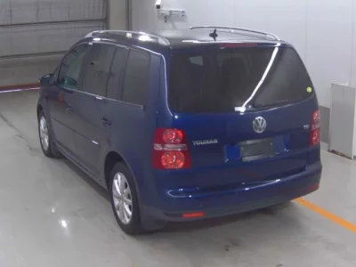 Volkswagen GOLF TOURAN