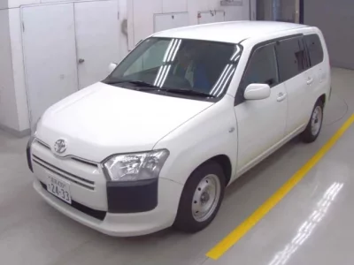 Toyota SUCCEED