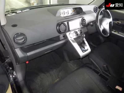 Toyota COROLLA RUMION