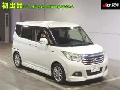 Mitsubishi DELICA D2