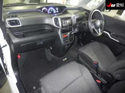 Mitsubishi DELICA D2