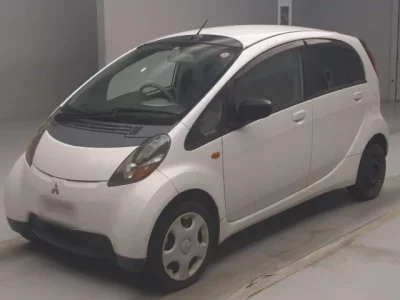 Mitsubishi I