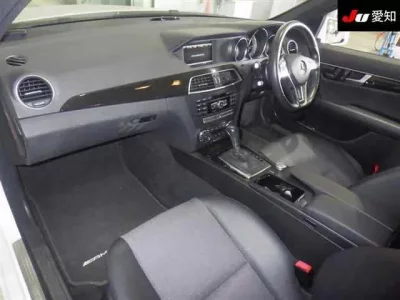 Mercedes-Benz C CLASS WAGON
