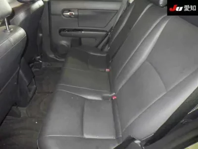 Toyota COROLLA RUMION