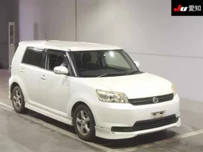 Toyota COROLLA RUMION