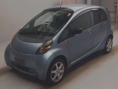 Mitsubishi I