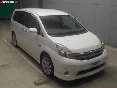 Toyota ISIS
