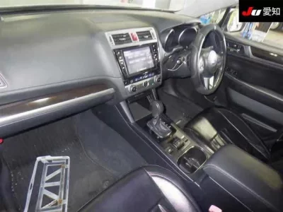 Subaru LEGACY B4