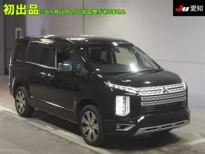 Mitsubishi DELICA D5