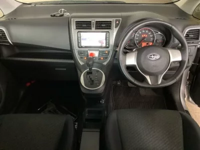 Subaru TREZIA