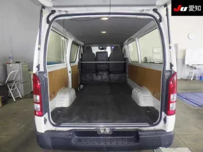 Toyota REGIUS ACE VAN