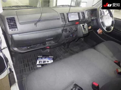 Toyota REGIUS ACE VAN