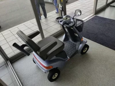 Suzuki SENIOCAR