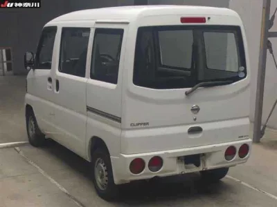 Nissan CLIPPER VAN