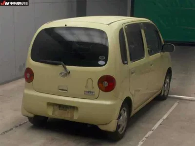 Daihatsu MOVE LATTE