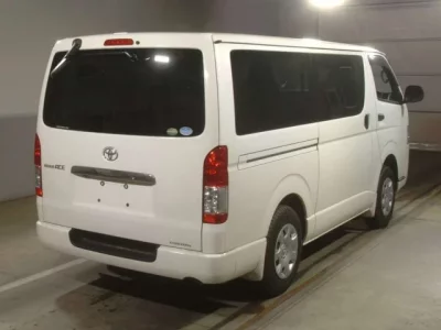 Toyota REGIUS ACE VAN