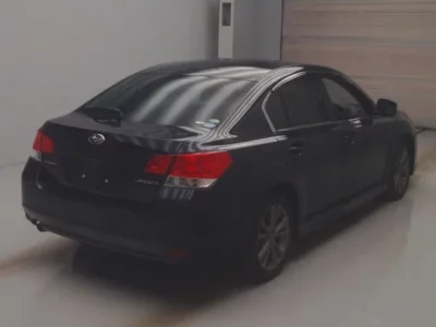 Subaru LEGACY B4