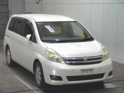 Toyota ISIS
