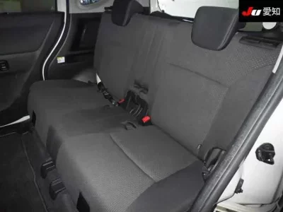 Mitsubishi DELICA D2