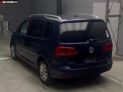 Volkswagen GOLF TOURAN