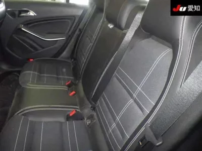Mercedes-Benz CLA CLASS
