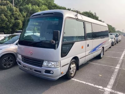 Toyota COASTER